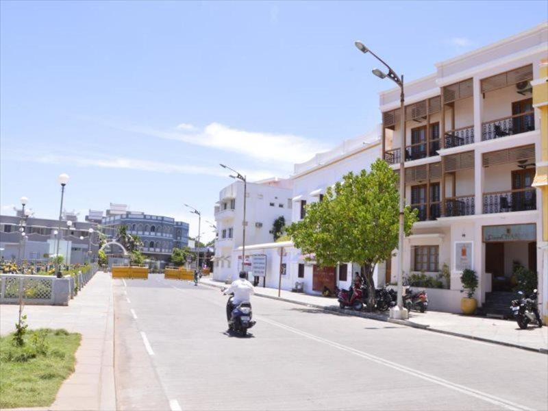 Cours Chabrol Otel Pondicherry Dış mekan fotoğraf