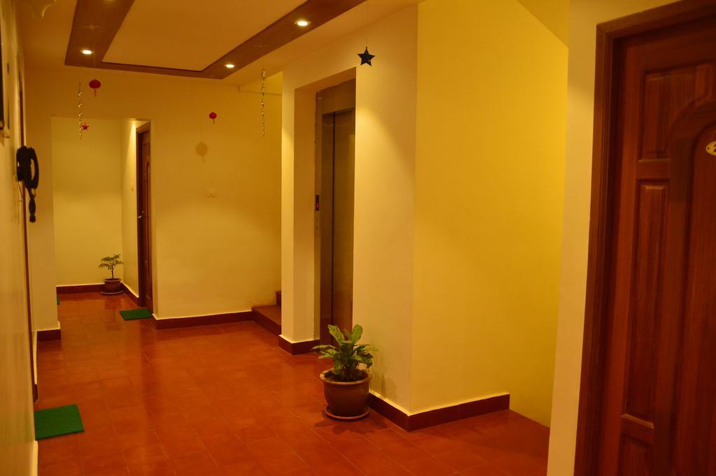 Cours Chabrol Otel Pondicherry Dış mekan fotoğraf